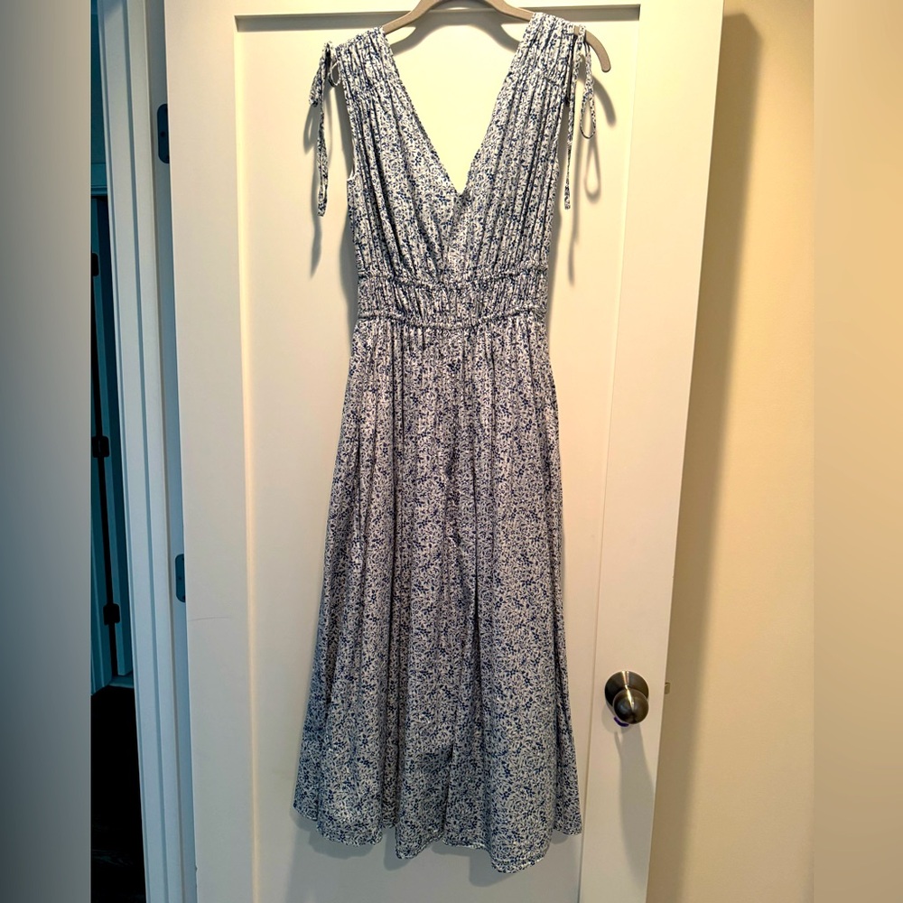 Madewell Maxi Dress - Blue & White Floral - Size 00